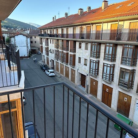 Apartamento Recien Reformado En Ezcaray Dış mekan fotoğraf